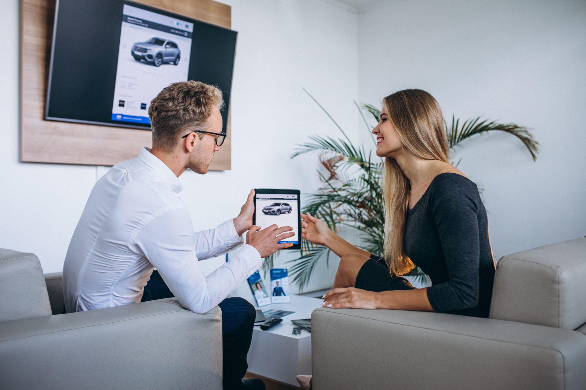 <strong>Como comprar e vender carros online? Dicas essenciais!</strong>
