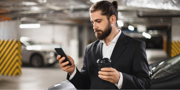 Carro elétrico paga IPVA? Entenda como funciona a cobrança no Brasil